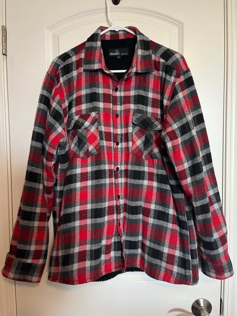 Red & Black Plaid Lightweight Shirt Jacket - Men - Picture 1 of 5